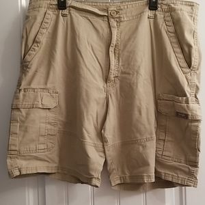 ***3 for $15***Wrangler cargo shorts